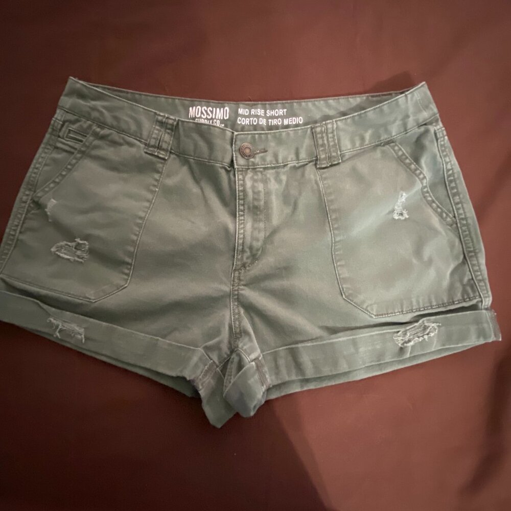 MOSSIMO 10 SHORTS